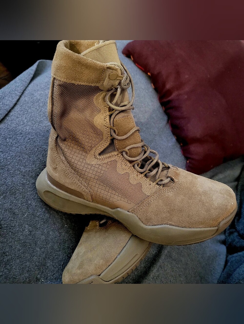 Nike special Force Tactical Boots SF881 Sz Wms 8 Coyote Clr. NEW